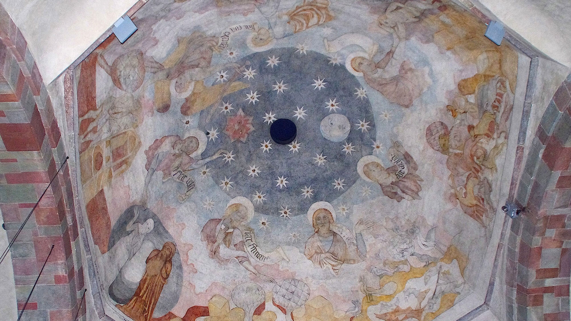 Kuppelfresko aus dem Jahre 1200: „Die Schöpfung“