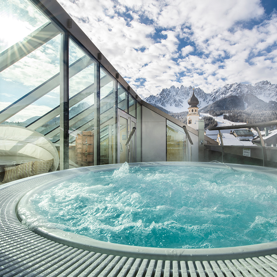 Piscina al 4° piano